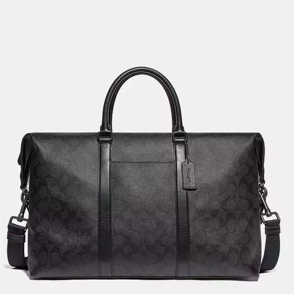men's coach travel duffle bag Corner Boxing Pack for adventure (or just the gym) with this Motion Weekender with wipeable lining and separate internal shoe compartment NWT Coach Venturer Duffle Bag